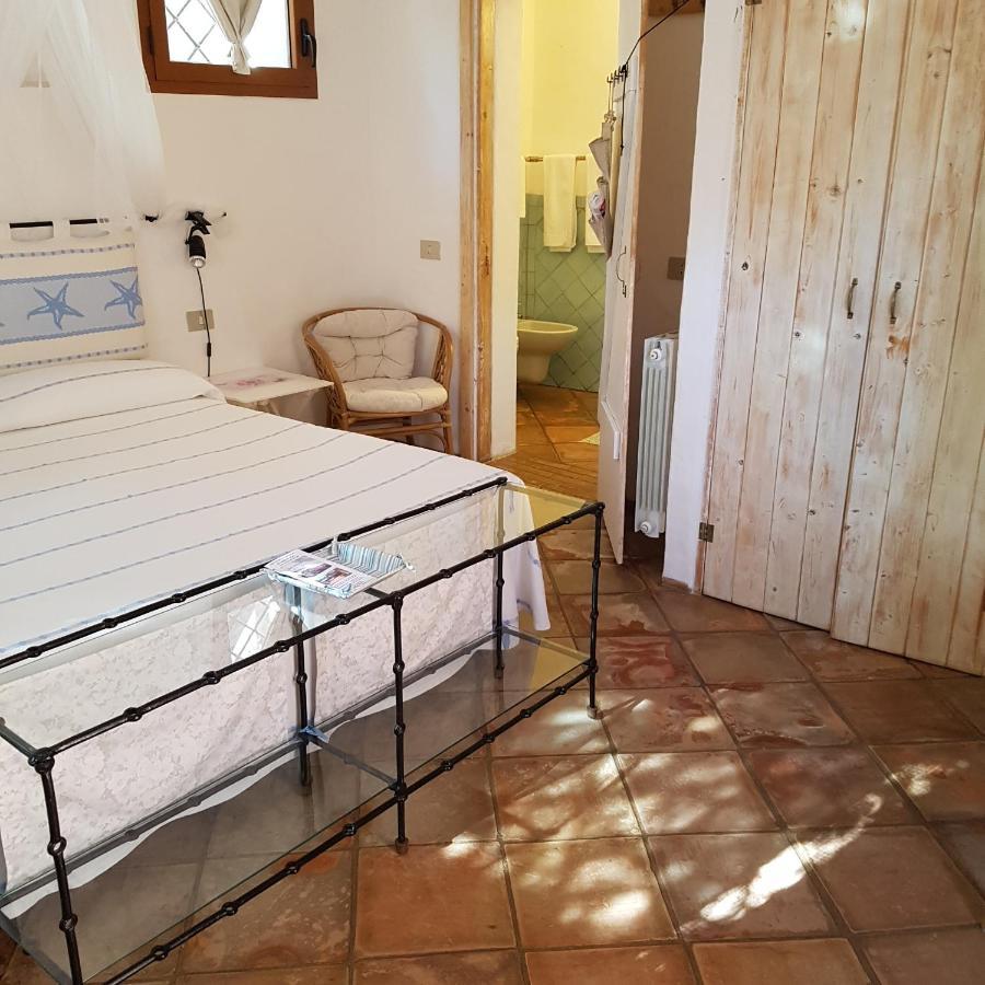 B&B Le Corti Di Aloa 圣帕特雷拉 外观 照片